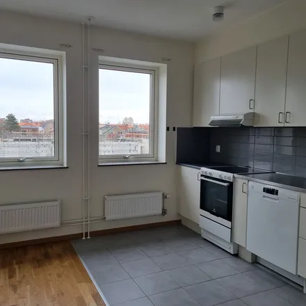 Rent this 3 bed apartment on Bankomat in Glädjebacksgatan, 231 22 Trelleborg