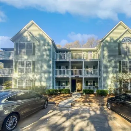 Buy this 2 bed condo on 435 Cobblestone Trail in Scottdale, GA 30002
