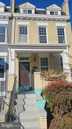 Rent this 3 bed house on 507 Lamont Street Northwest in Washington, DC 20010