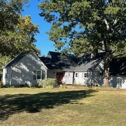 Buy this 4 bed house on 662 Alabama Street in Demopolis, Marengo County
