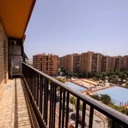 Image 8 - Carrer de l'Arquitecte Arnau, 3, 46020 Valencia, Spain - Apartment for rent
