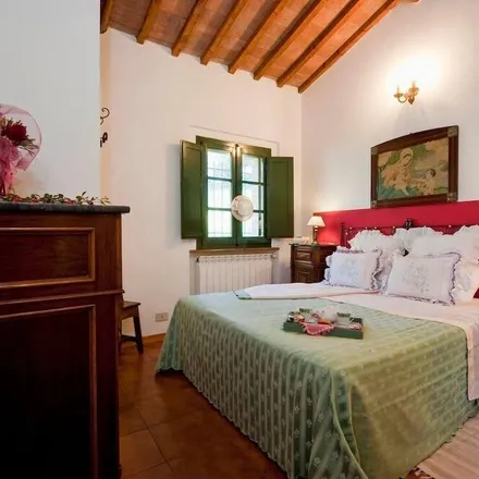 Rent this 2 bed house on Castellina in Chianti in Siena, Italy