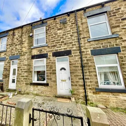 Buy this 3 bed townhouse on Barnsley Road/St Johns Road in Barnsley Road, Cudworth