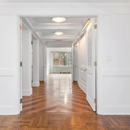 Image 7 - 139 East 63rd Street, New York, NY 10021, USA - Townhouse for sale