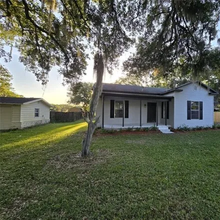 Buy this 3 bed house on 1401 North Gordon Street in Plant City, FL 33563