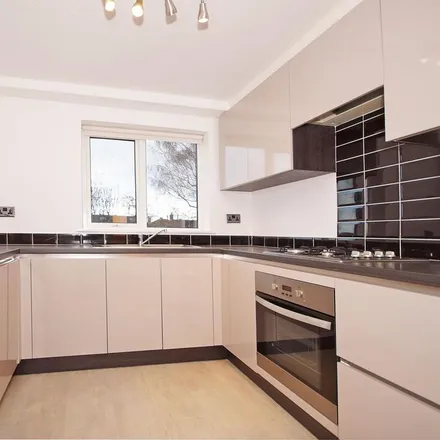 Rent this 3 bed duplex on Hookstone Close in Harrogate, HG2 7HL