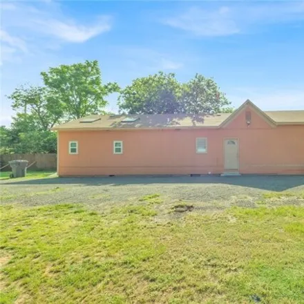 Buy this 3 bed house on 1162 Southwest 19th Street in Oklahoma City, OK 73108