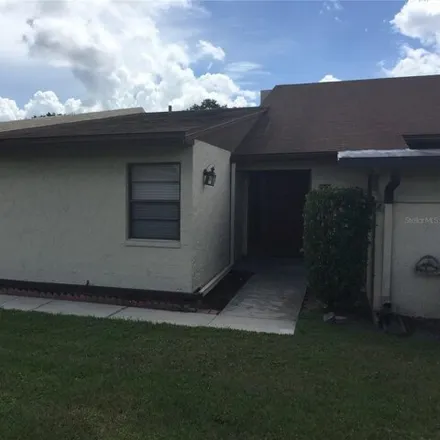 Image 3 - 1861 Willow Point Drive, Lakeland, FL 33801, USA - House for sale