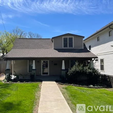 Rent this 3 bed house on 1804 Eastside Avenue