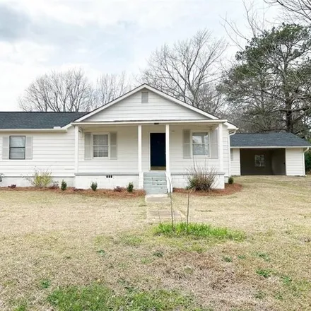 Buy this 3 bed house on 3402 Chilton Avenue in Spring Hill Heights, Opelika