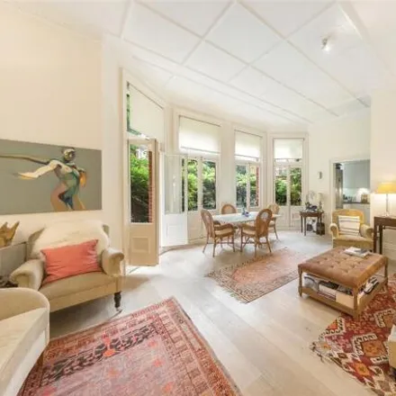 Image 3 - Egerton Gardens, London, SW3 2BY, United Kingdom - Apartment for sale