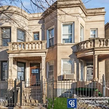 Buy this 3 bed house on 4937 South Prairie Avenue in Chicago, IL 60653