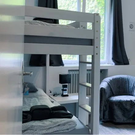 Rent this 4 bed room on Rheinstraße 9 in 12159 Berlin, Germany