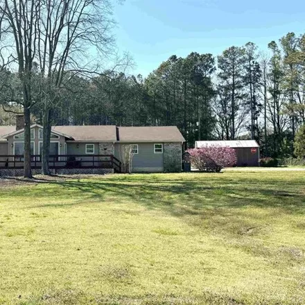 Buy this 3 bed house on 206 Greenpond Road in Fountain Inn, SC 29644