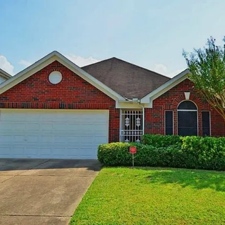 Rent this 3 bed house on 8865 Aspen Meadow Drive in Houston, TX 77071
