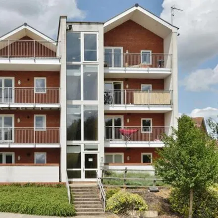 Buy this 1 bed apartment on Sinatra Drive in Milton Keynes, MK4 4TG