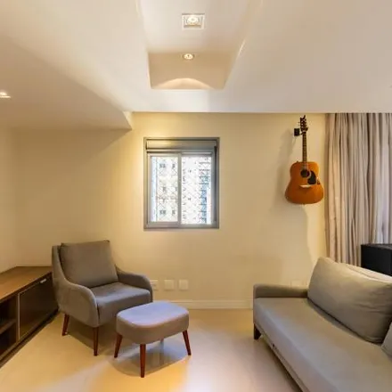 Buy this 3 bed apartment on Rua Alferes Ângelo Sampaio 1020 in Água Verde, Curitiba - PR