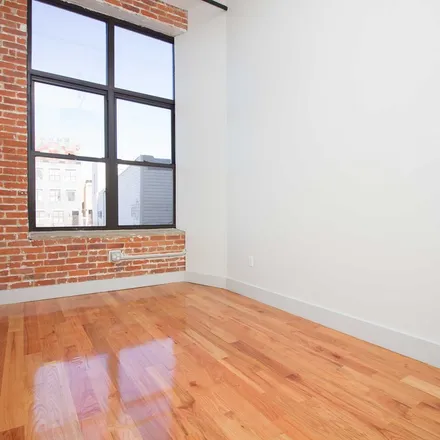 Rent this 1 bed apartment on 501 Vintage in 255 McKibbin Street, New York