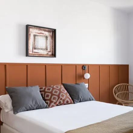 Rent this 8 bed room on Carrer de Muntaner in 464, 08001 Barcelona