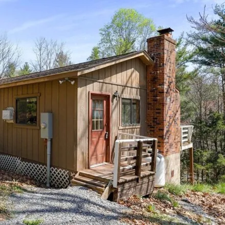 Buy this 2 bed house on 10 Judd Lane in Shenandoah County, VA 22842