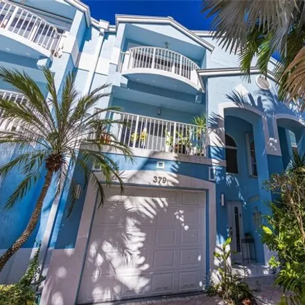 Image 1 - 381 Franklin Street, Hollywood, FL 33019, USA - Townhouse for sale