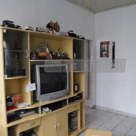 Buy this 1 bed house on Rua Doutor Humberto Reale in Vila Perrella, Sorocaba - SP
