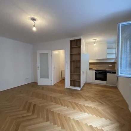 Rent this 1 bed apartment on Grünraum 3 in Rochusgasse 1, 1030 Vienna