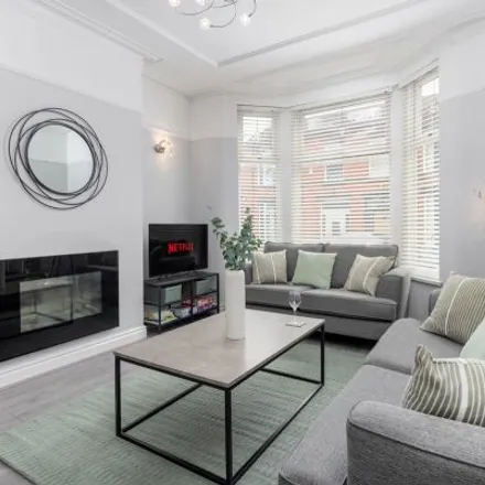 Rent this 3 bed apartment on Sunbury Road in Liverpool, L4 2TT