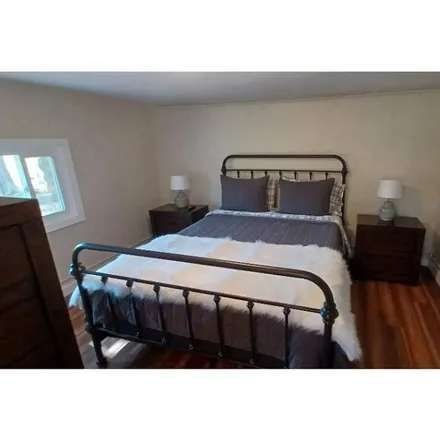 Rent this 1 bed apartment on Waynesville in NC, 28786