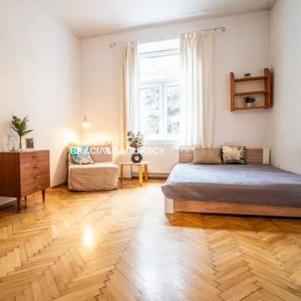 Buy this 3 bed apartment on Prądnicka 31 in 31-201 Krakow, Poland