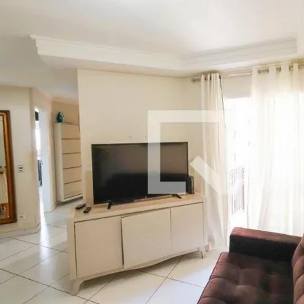 Rent this 2 bed apartment on Condomínio Villaggio di Lucca e Villaggio di Ferrara in Rua Copacabana 385, Imirim