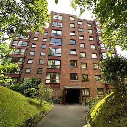 Rent this 2 bed apartment on Cleveden Drive in Glasgow, G12 0RX