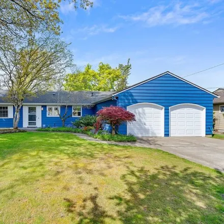 Buy this 3 bed house on 6995 Southwest Rollingwood Drive in Beaverton, OR 97008