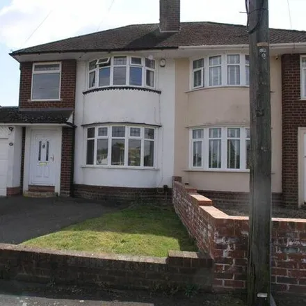 Buy this 3 bed duplex on Poplar Road in Stourbridge, DY8 3BD