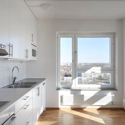 Rent this 2 bed apartment on Hyllie vattenparksgata in 215 34 Malmo, Sweden