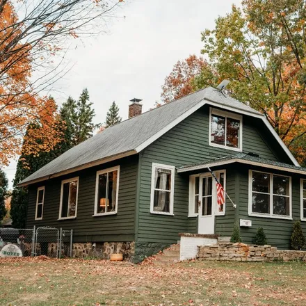 Buy this 3 bed house on 417 Barnes Street in Rhinelander, WI 54501