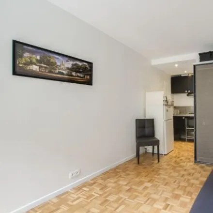 Image 7 - 21 Rue de Dantzig, 75015 Paris, France - Apartment for rent