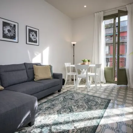 Rent this 5 bed apartment on Carrer del Comte Borrell in 68, 08001 Barcelona