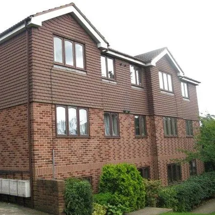 Rent this 1 bed apartment on London Road in Redhill, RH1 2HD