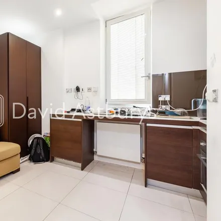 Image 7 - Albany House, Judd Street, London, WC1H 9QT, United Kingdom - Apartment for rent