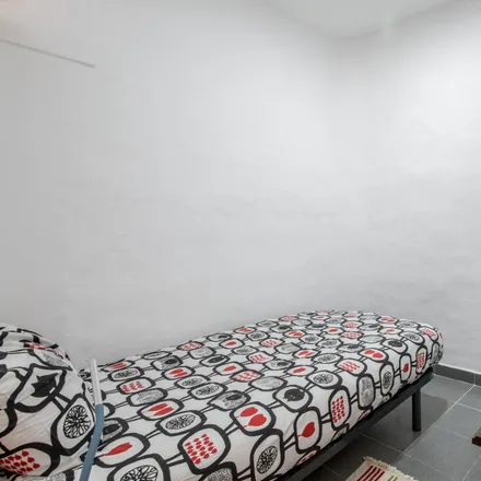 Rent this 2 bed room on Carrer de Corretger in 9, 08003 Barcelona