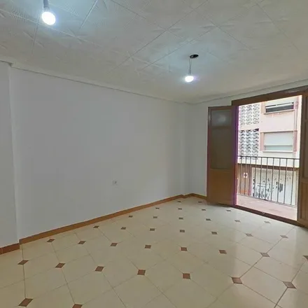 Image 4 - Carrer de Benicàssim, 46013 Valencia, Spain - Apartment for rent