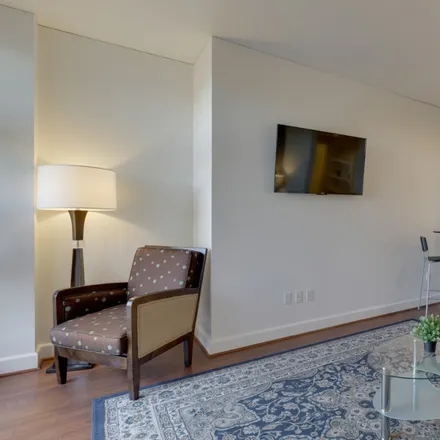 Image 8 - 21 Astor, 921 Northwest 21st Avenue, Portland, OR 97205, USA - Apartment for rent
