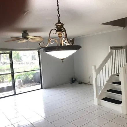 Image 7 - Westtree Lane, Plantation, FL 33337, USA - Townhouse for sale