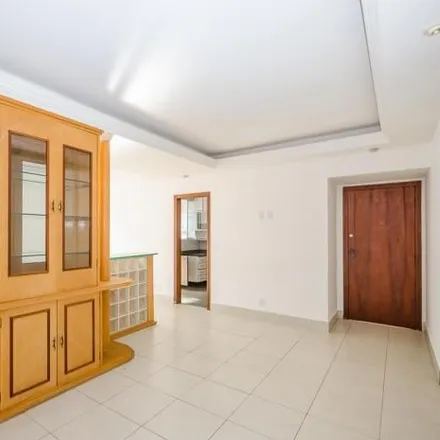 Buy this 3 bed apartment on Drogaria Araújo in Rua José Rodrigues Pereira 1226, Buritis