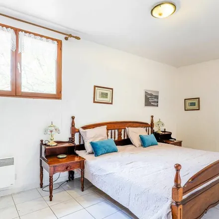 Rent this 5 bed house on 11110 Arrondissement de Narbonne