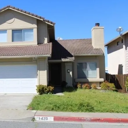 Rent this 3 bed house on 1432 Greenfield Circle in Pinole, CA 94564