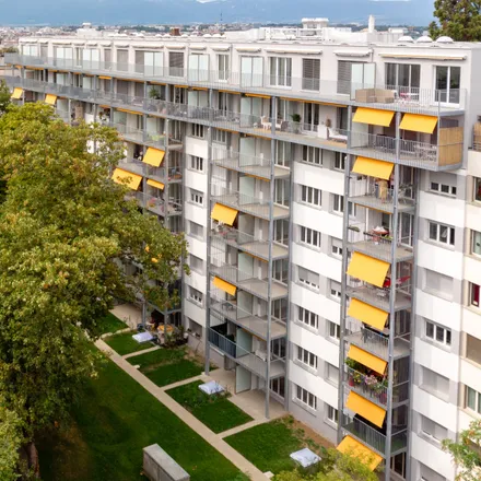 Rent this 3 bed apartment on Avenue Calas 16 in 1206 Geneva, Switzerland