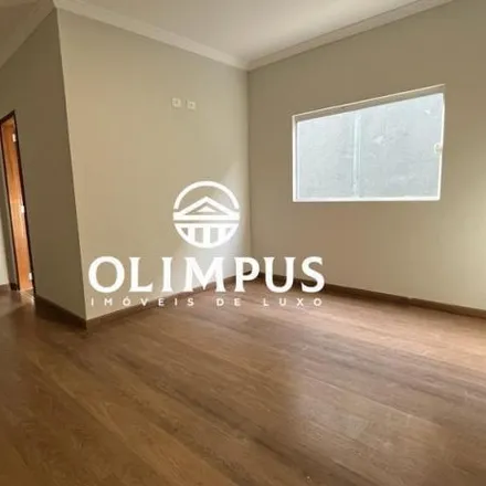 Buy this 3 bed house on Avenida Doutor Bezerra de Menezes in Jardim Brasília, Uberlândia - MG