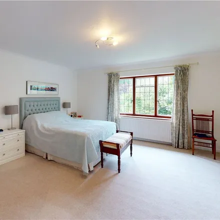 Rent this 4 bed apartment on Park Road in Old Woking, GU22 7DB